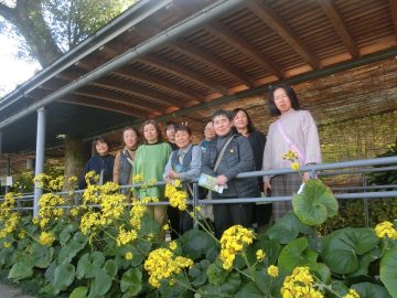 高川：華やかに、婦人会活動